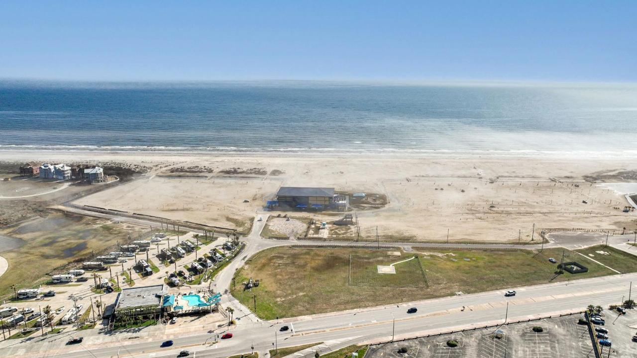 In Living Coral Studio Apartment Galveston Exterior photo